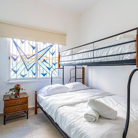 Nala - 2 Bedroom Apartment In Larnaca Exteriör bild